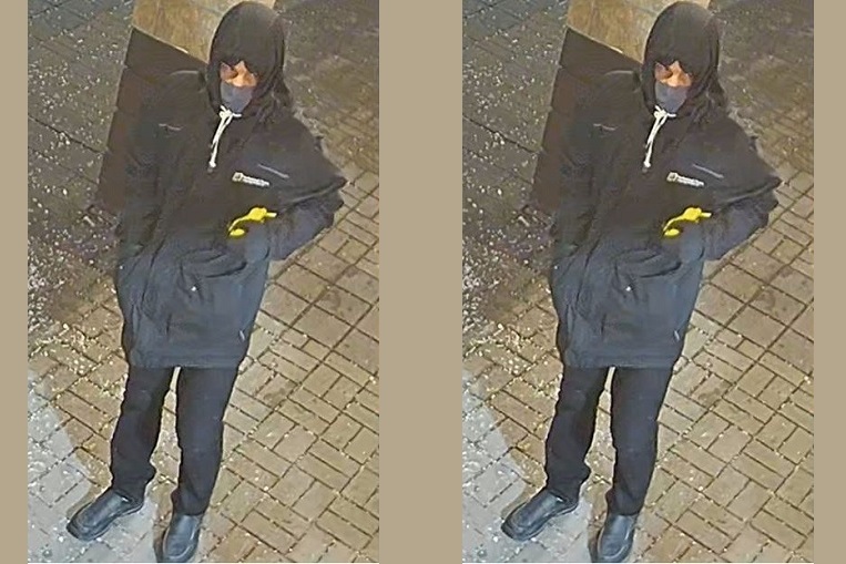 Man with knife robs restaurant on Christmas day - Durham Post
